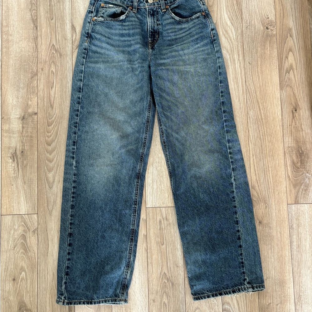 Urban Outfitters Tapered Baggy Jeans